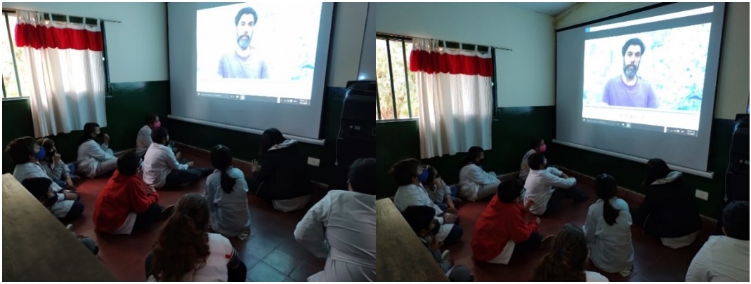 Imagen de la proyección
de los videos en la Escuela Luciano Argüello